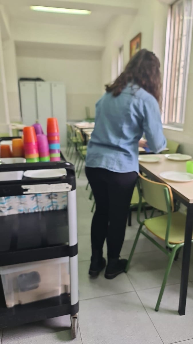 WhatsApp-Image-2024-10-17-at-11.44.38-768x1366